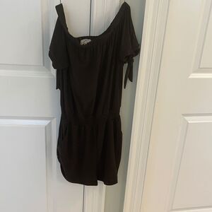 Derek hart off the shoulder tie romper sz small